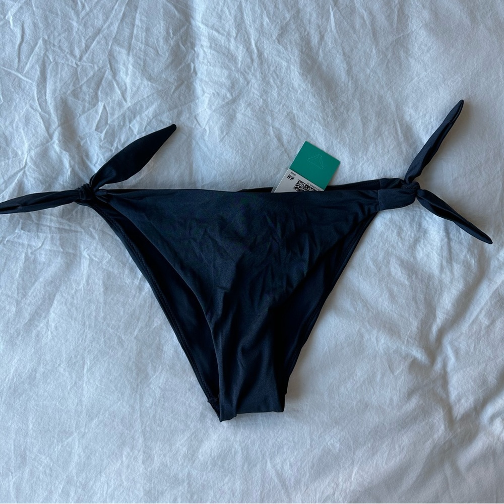 H&M Bikini Bottoms